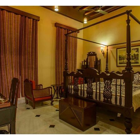 Hotel 233 Park Street Kolkata Room photo