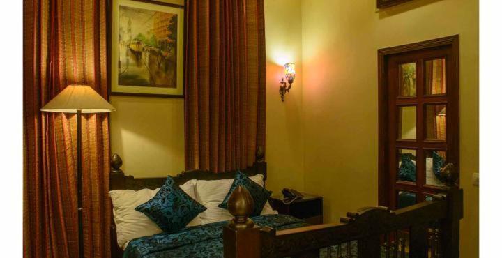 Hotel 233 Park Street Kolkata Exterior photo