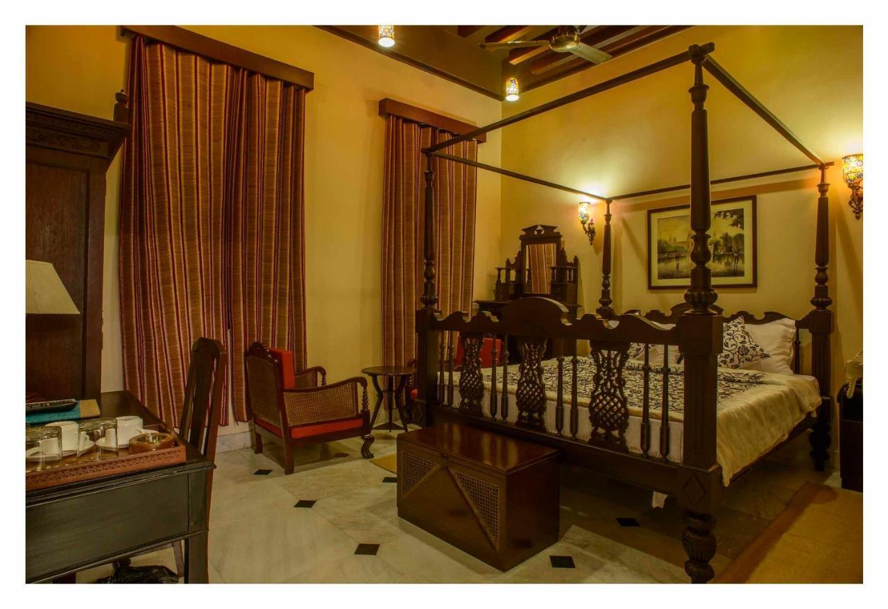 Hotel 233 Park Street Kolkata Room photo