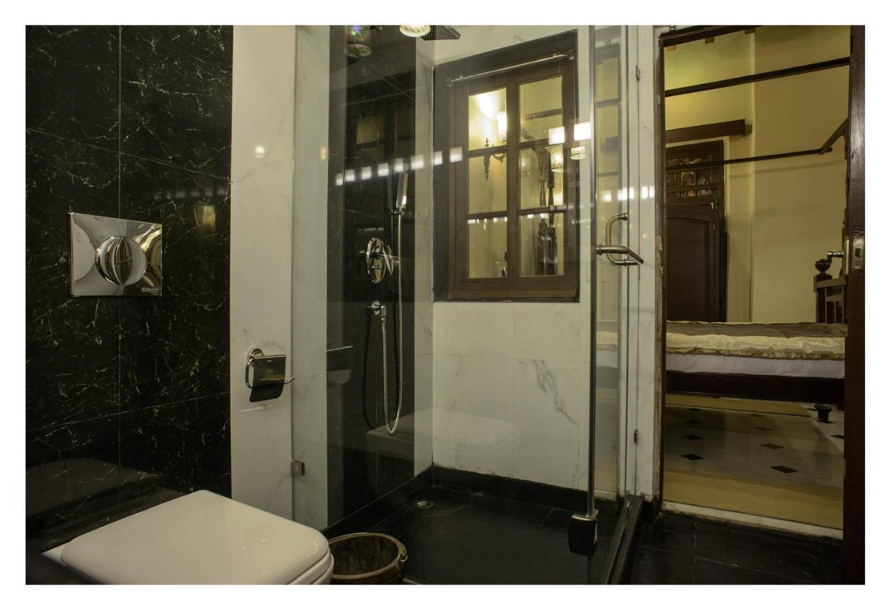 Hotel 233 Park Street Kolkata Room photo